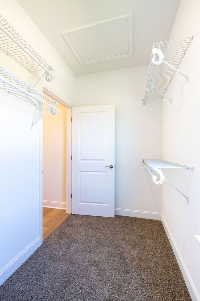 Building Photo - Welcome to Terra Vista located in Hardin V...