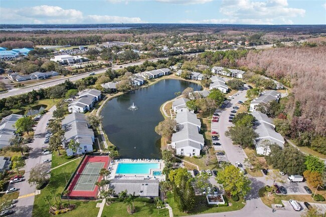 Building Photo - 1344 Pine Ridge Cir E