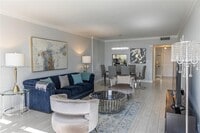 Building Photo - 3181 S Ocean Dr