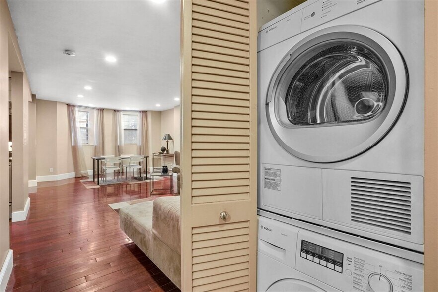 Building Photo - 685 Massachusetts Ave