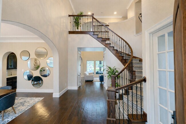 Building Photo - 19 Paloma Bend Pl