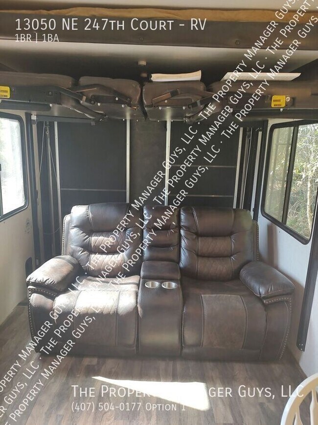 Building Photo - 13050 NE 247th Ct