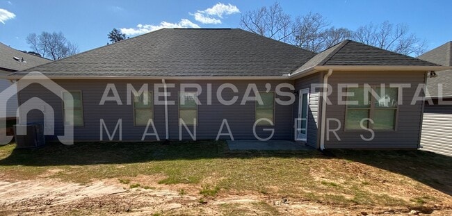 Building Photo - Home for Rent in Thorsby! Available to View Now!