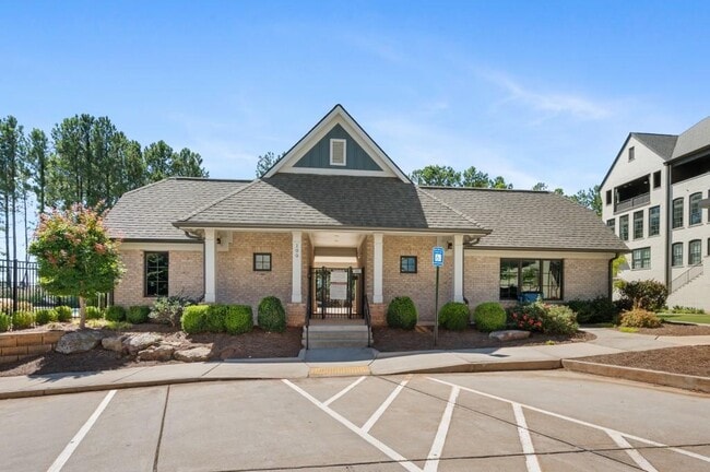 Building Photo - 134 Britten Pass