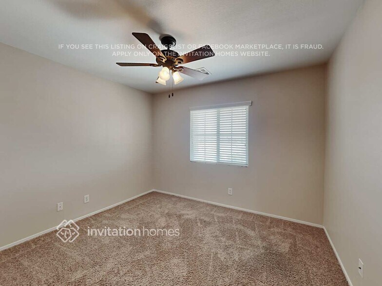 Building Photo - 4560 Grey Heron Dr