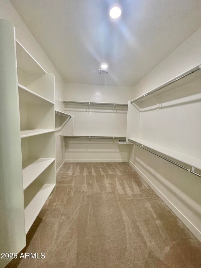 Building Photo - 20862 E Sparrow Dr