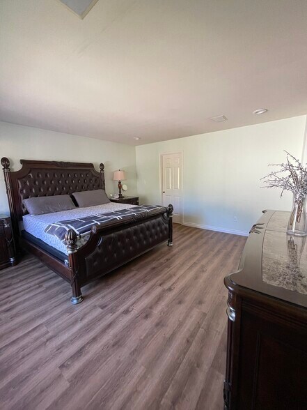 Master Bedroom - 22800 127th Ave SE