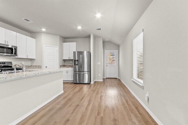 Building Photo - 2637 Shady Cedar Ct