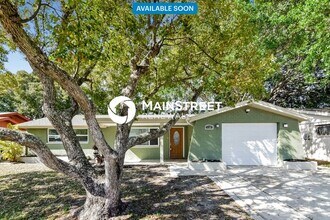Building Photo - 3 Bedroom Pet-Friendly Home in Port Richey...