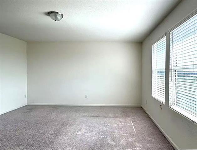 Building Photo - 1902 Chapel Hl Rd