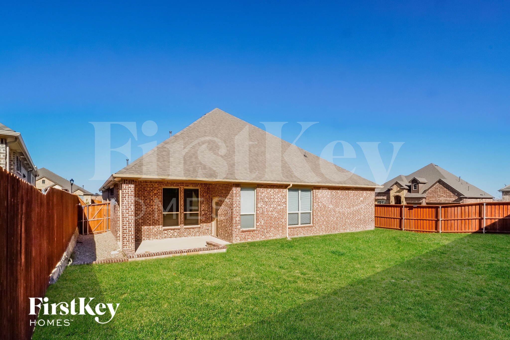 Building Photo - 15013 Gladstone Dr