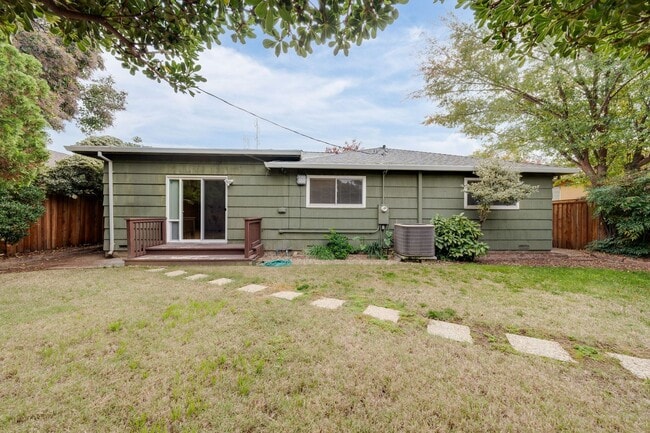 Building Photo - 5113 Sitton Way