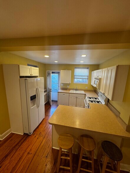kitchen with back door patio view - 1518 S 13th St