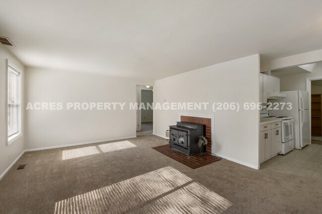 Building Photo - 17041 34th Ave S