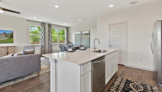 Building Photo - 3117 Armidale Dr