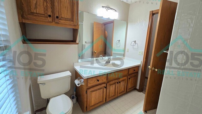 Building Photo - 3 Bed CA Schools