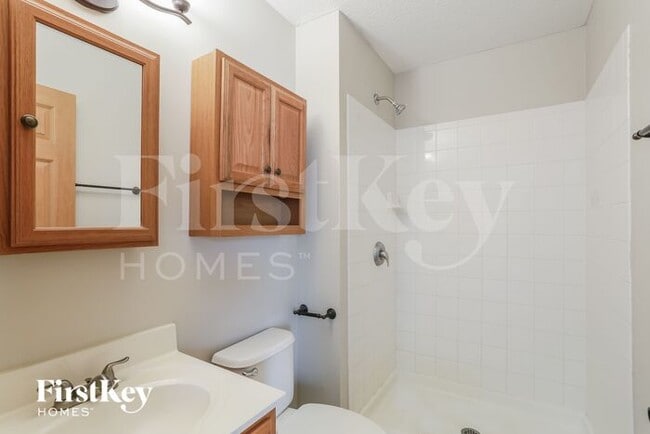 Building Photo - 142 Dowler Dr