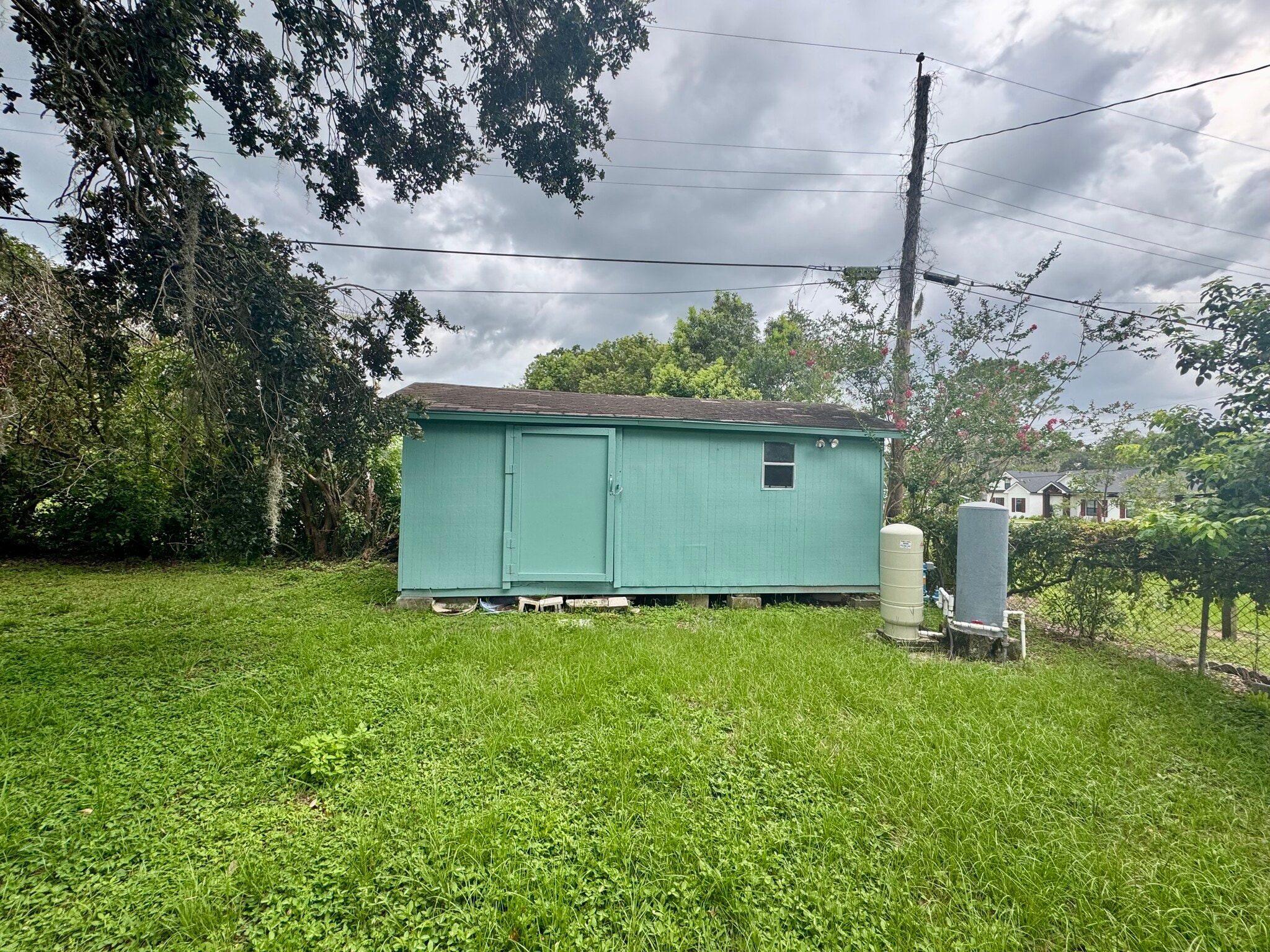 Building Photo - 1410 Parker Rd