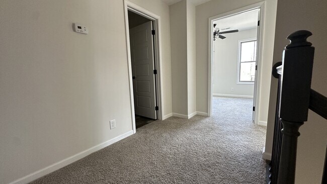 Building Photo - 155 Waterwheel Cir