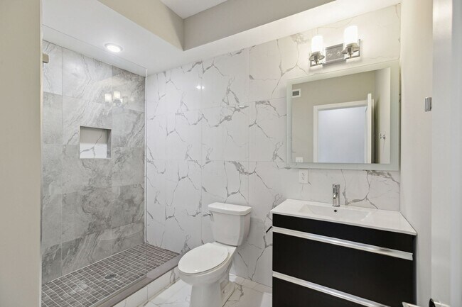 Building Photo - 1845 A St