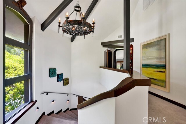 Building Photo - 266 Canyon Acres Dr