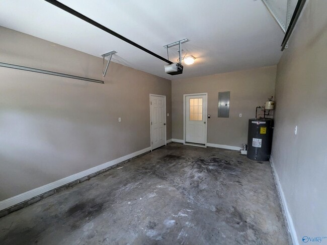 Building Photo - 1224 Autumn Ln SW