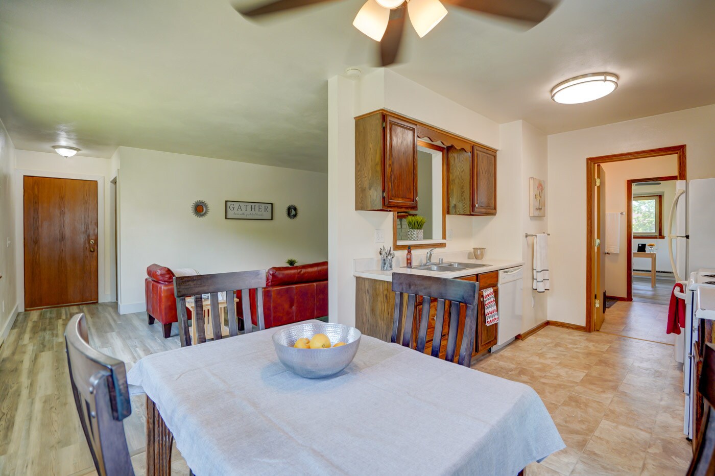 Photos are of mirror unit in the same building. Exact finishes may be different. - 42 Park Heights Court