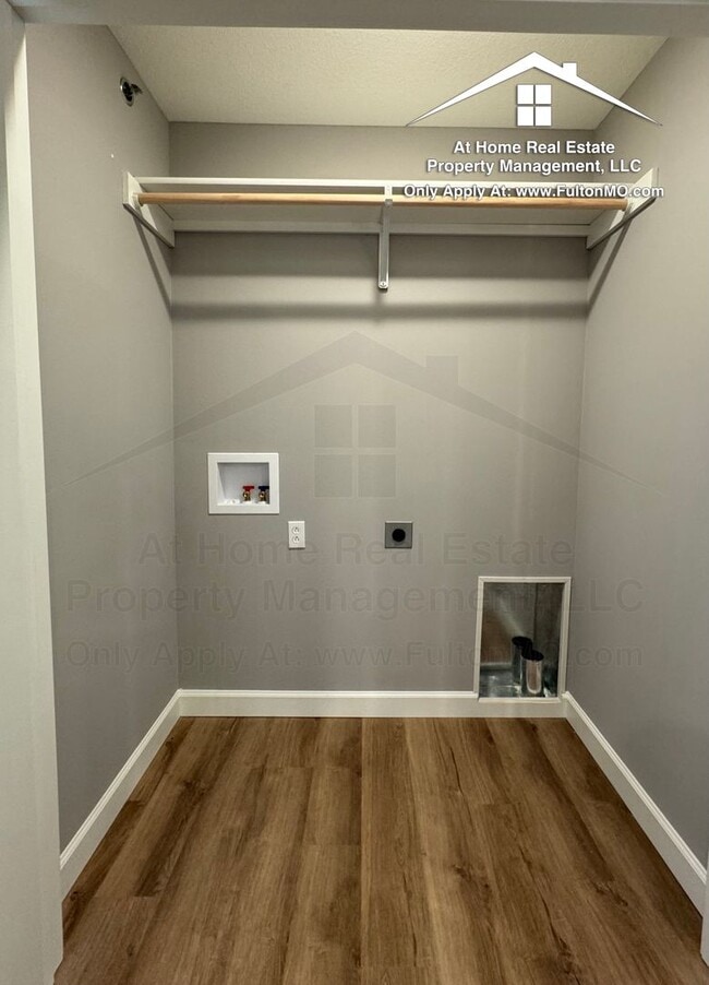 Building Photo - 2610 N Bluff St