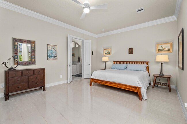 Building Photo - 122 Coral Bells Ct