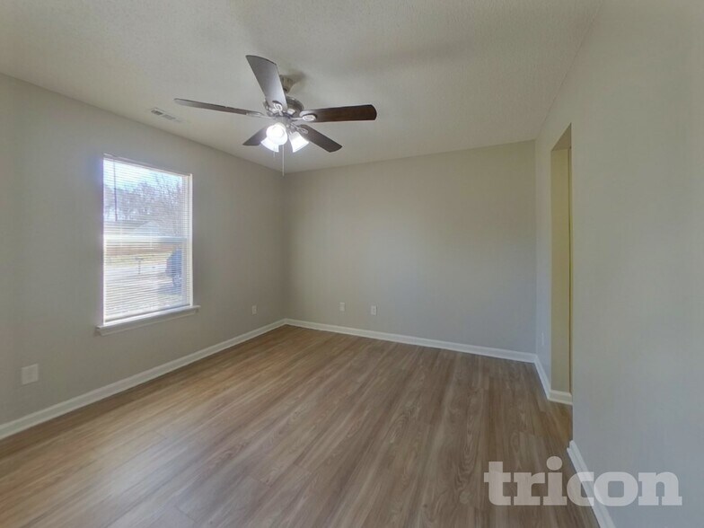 Building Photo - 1113 Capps Hollow Dr