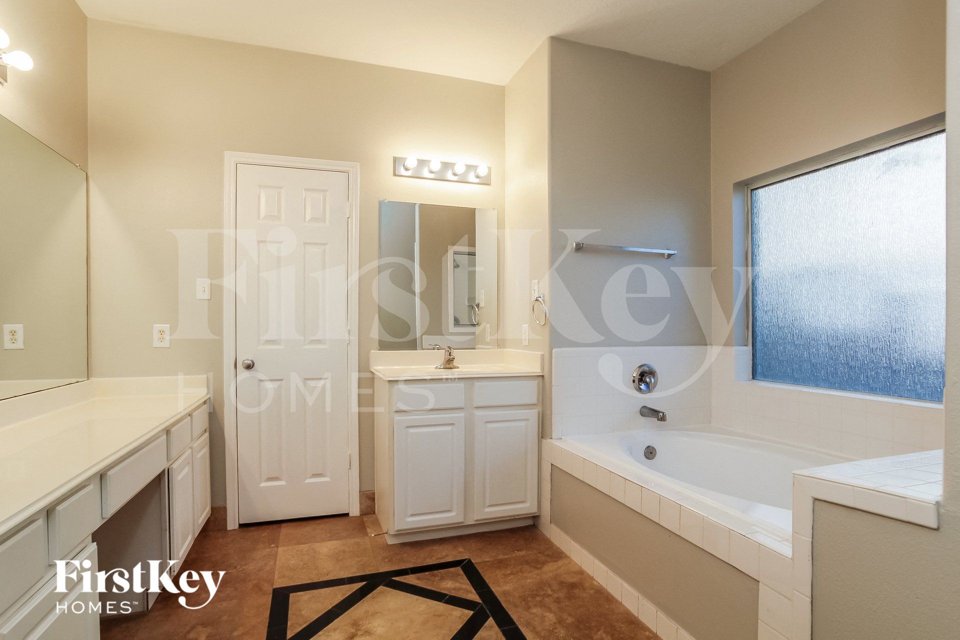 Building Photo - 5019 Wimberly Ln