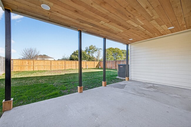 Building Photo - 4922 Comal River Loop