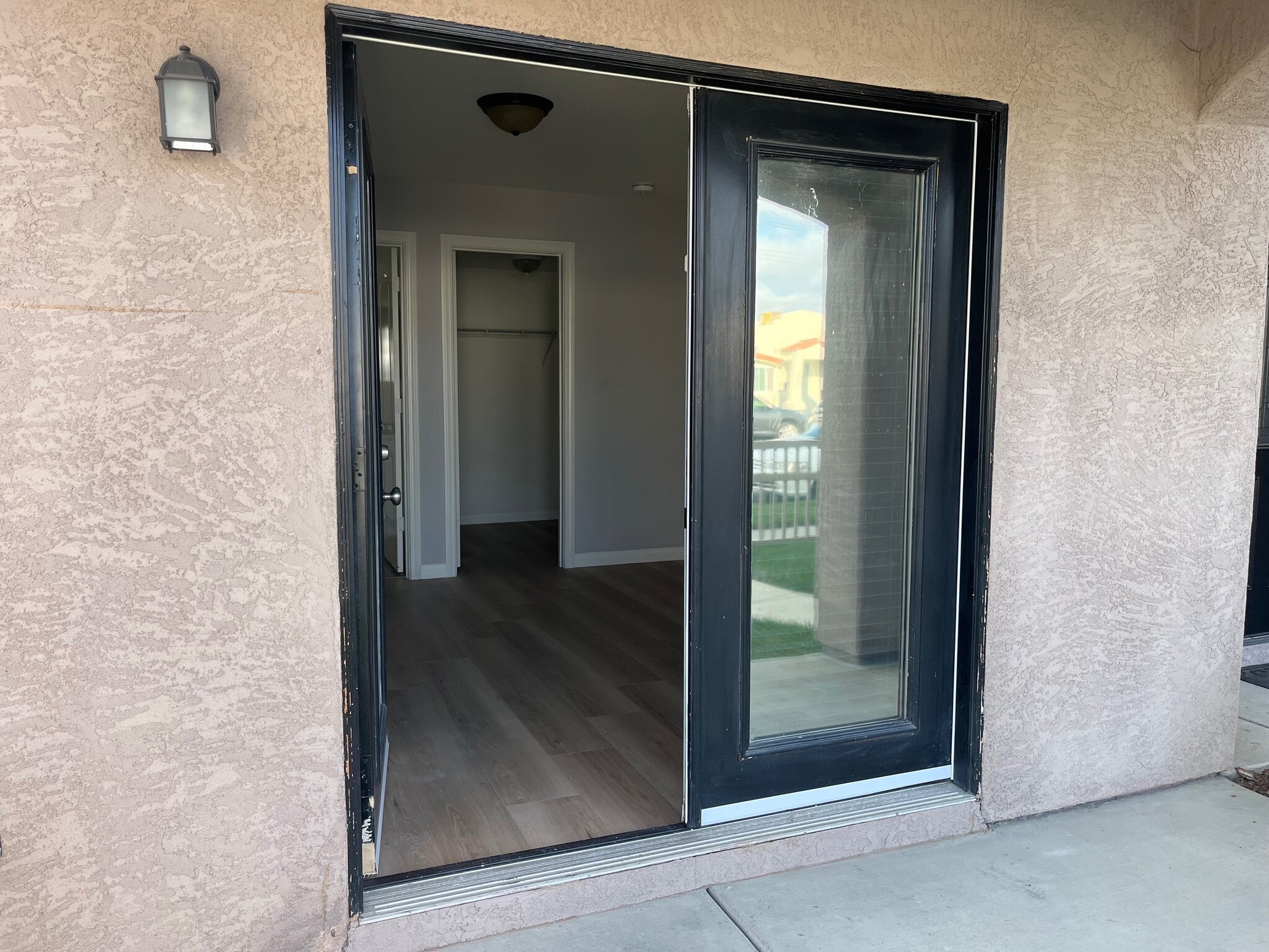 Building Photo - 4482 Utah St