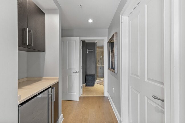 Building Photo - 801 Key Hwy