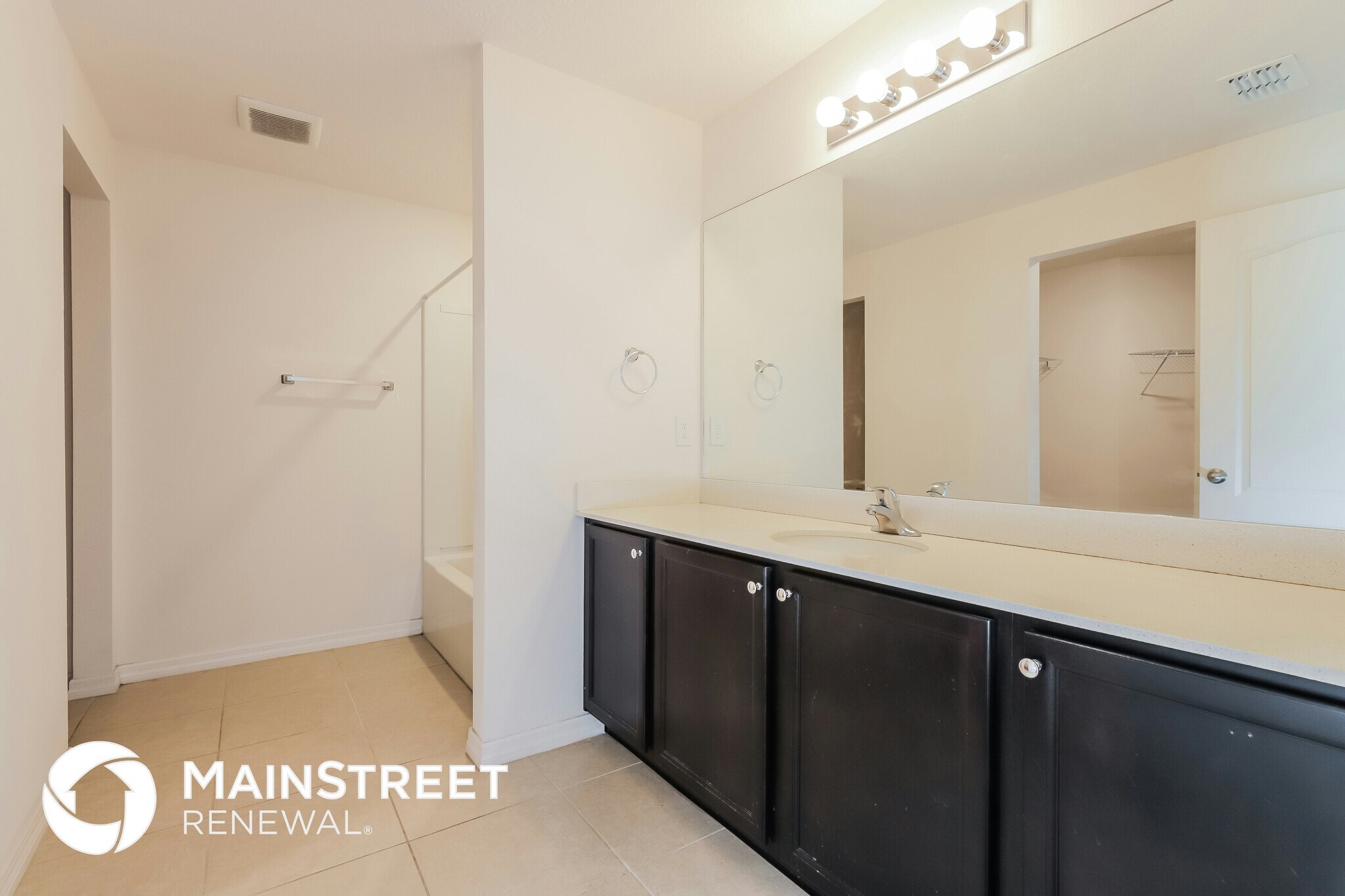 Building Photo - 2419 Caspian Dr