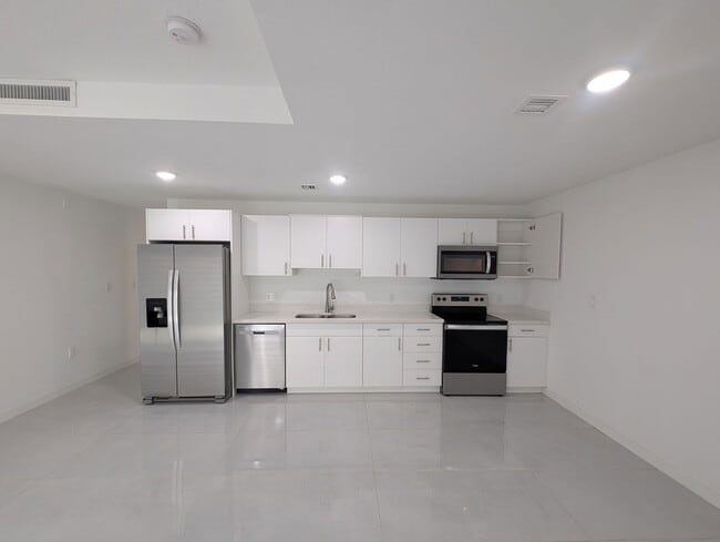 Building Photo - 26124 SW 146th Ave