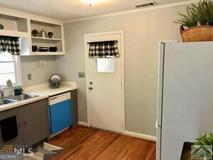 Building Photo - 1145 Lavender Rd