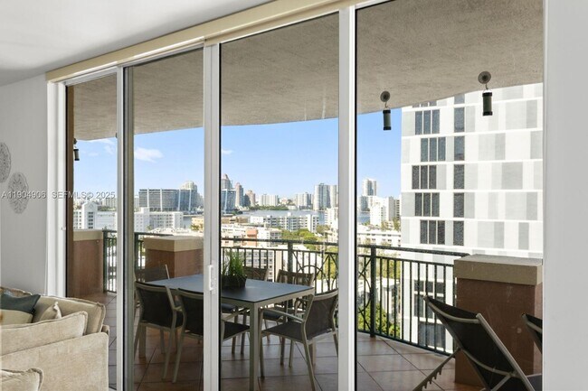 Building Photo - 17555 Atlantic Blvd