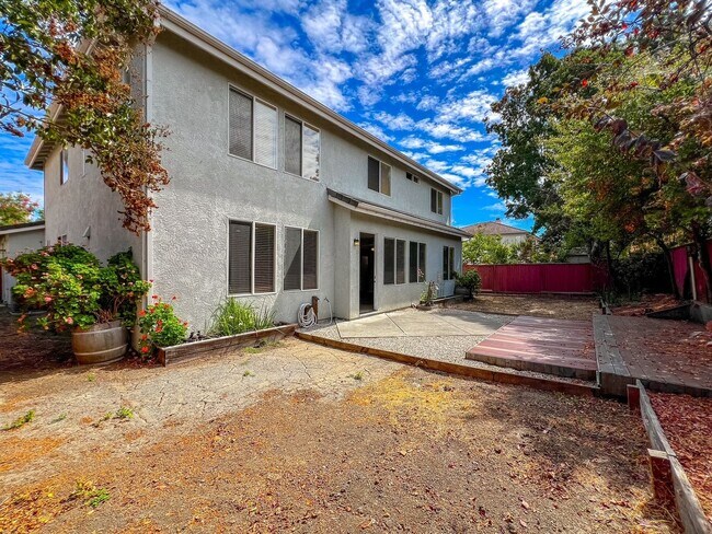 Building Photo - 151 San Marco Way
