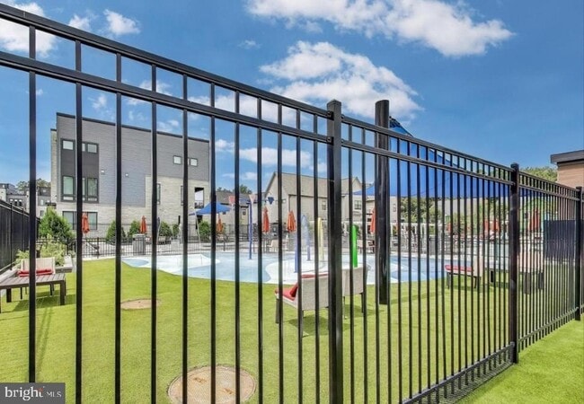 Building Photo - 6934 Renita Ln