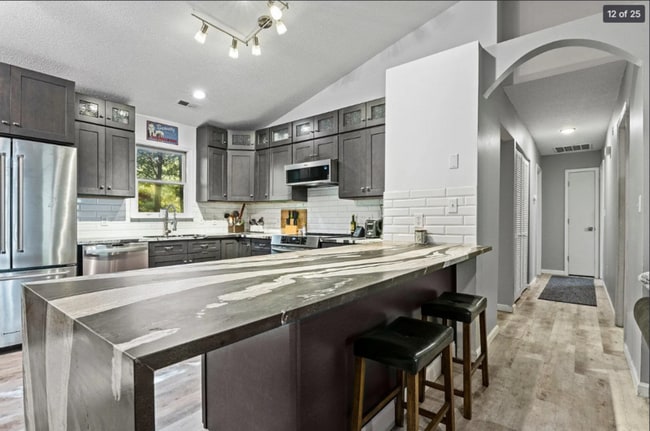 Building Photo - 106 Blackfoot Dr