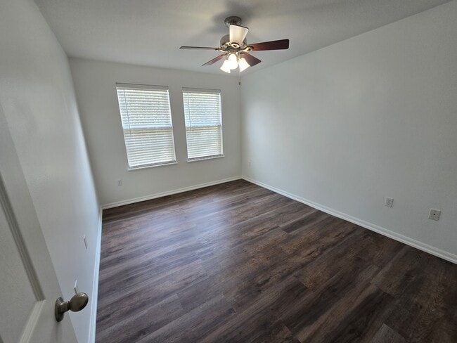 Building Photo - 110 Pine Bluff Blvd W