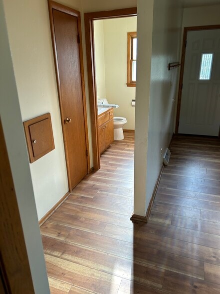 Building Photo - 5859 N 117th St