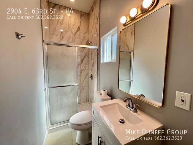 Building Photo - 2904 E 63rd St