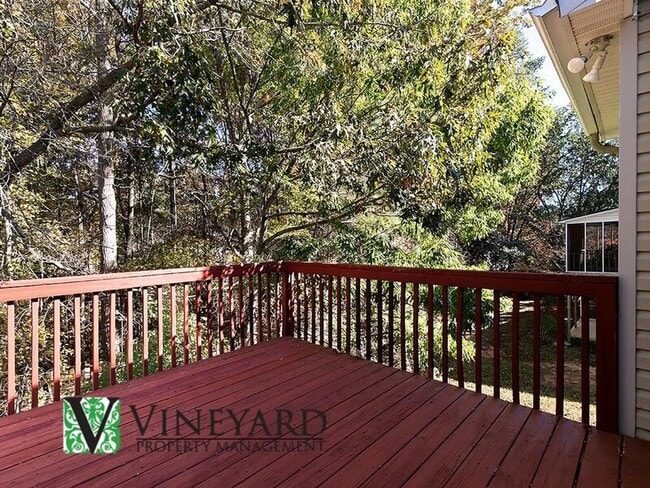 Building Photo - 3684 Autumn View Dr