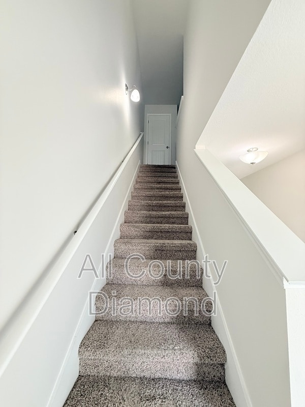 Building Photo - 7682 Shadow Lake Dr