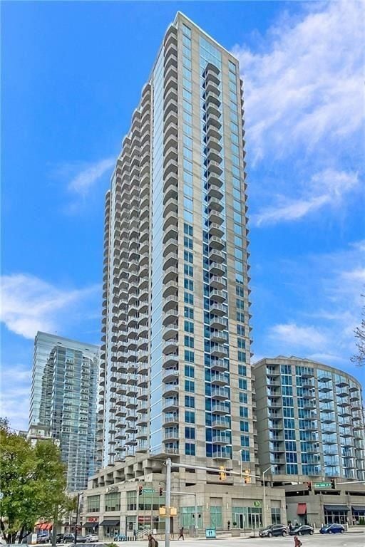 Building Photo - 400 W Peachtree St NW