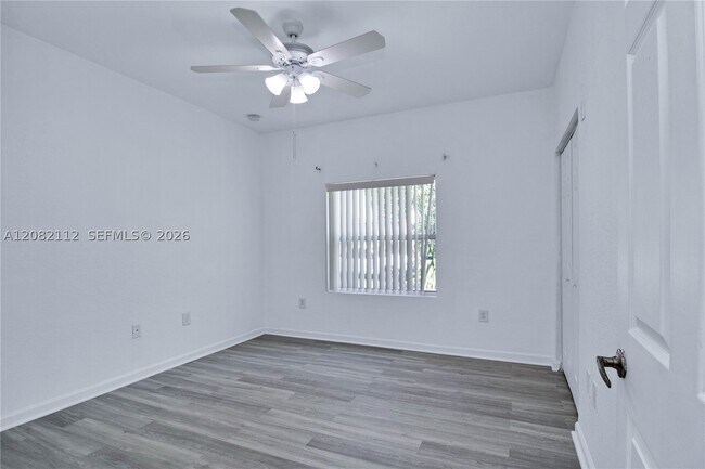 Building Photo - 5603 Polk St