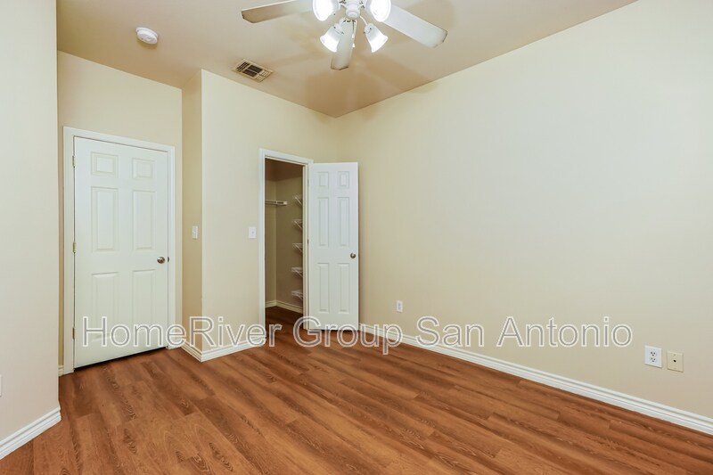 Building Photo - 7105 Tourant Rd