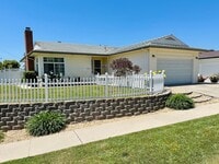 Building Photo - Adorable 3 bedroom in La Mesa!